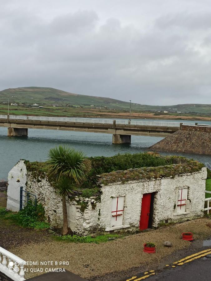 The Ferry Boat Hotell Portmagee Eksteriør bilde